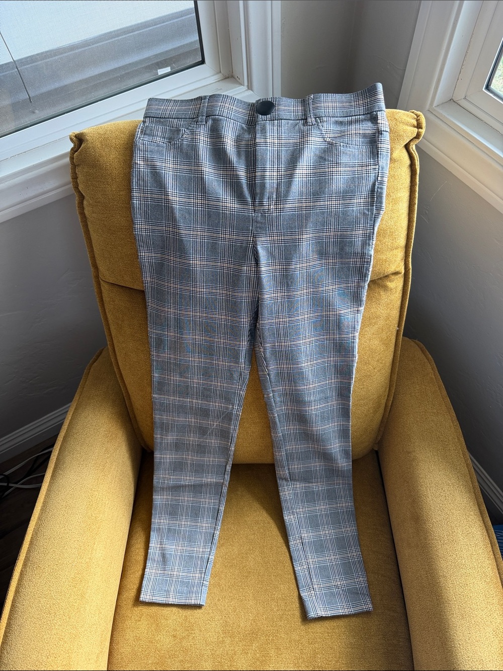 Zara Gray and Black Plaid Trousers